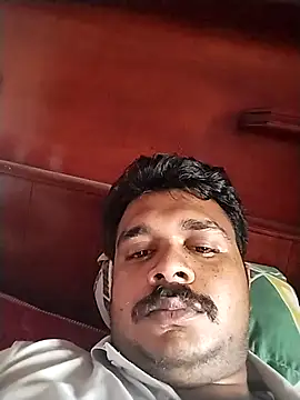 Snapshot of anuuu54 chatting on April 5, 10:56 am anuuu54 online show from April 5, 10:56 am