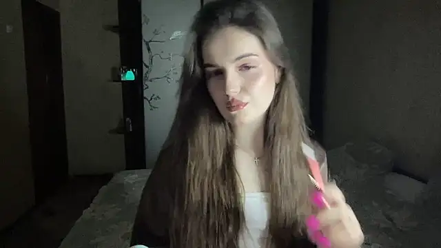 Snapshot of Oleksiiss chatting on April 7, 8:31 pm Oleksiiss online show from April 7, 8:31 pm