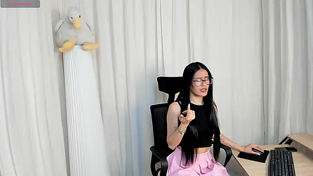 Astley wolf online show from April 7, 12:49 pm