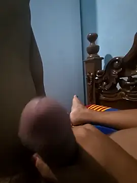 Snapshot of sinam33 chatting on April 10, 9:14 am sinam33 online show from April 10, 9:14 am