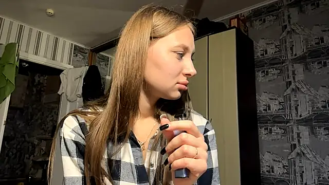 AiConzemius online show from April 7, 5:02 pm