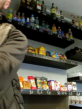 Snapshot of jozsi1995 chatting on April 7, 5:13 pm jozsi1995 online show from April 7, 5:13 pm