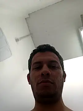 Snapshot of alberto_marques chatting on July 8, 1:04 pm alberto marques online show from July 8, 1:04 pm