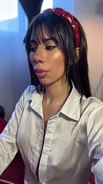 Snapshot of AlmaSajor_ chatting on July 4, 2:56 pm AlmaSajor online show from July 4, 2:56 pm