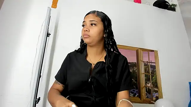 EllyBloom online show from June 6, 1:16 pm
