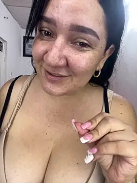 Fresita-12 online show from May 2, 2:49 am