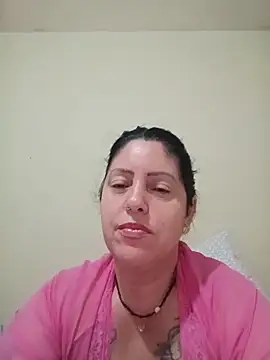 suziferreti online show from May 15, 3:41 pm