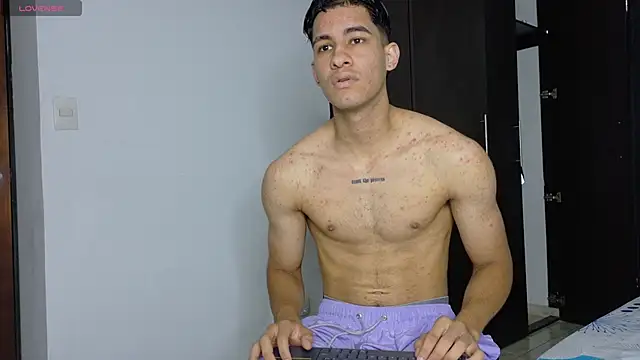 JakeMonroe online show from April 8, 2:06 pm