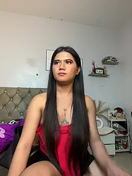Snapshot of JassmineLove chatting on April 18, 4:33 pm JassmineLove online show from April 18, 4:33 pm