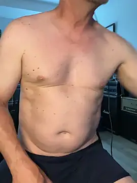 GeetarLuvver online show from May 27, 11:57 pm