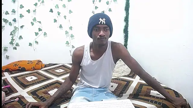 skey 12 online show from April 12, 5:01 am