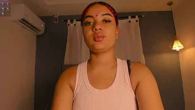 Snapshot of sweetkimmie_ chatting on April 19, 11:42 am sweetkimmie online show from April 19, 11:42 am