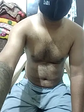 Snapshot of X-boy-11 chatting on May 12, 9:45 pm X-boy-11 online show from May 12, 9:45 pm