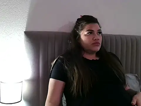 Snapshot of miss_preggie chatting on April 18, 8:42 pm miss preggie online show from April 18, 8:42 pm