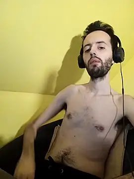 Snapshot of Hydreau chatting on April 7, 7:25 pm Hydreau online show from April 7, 7:25 pm