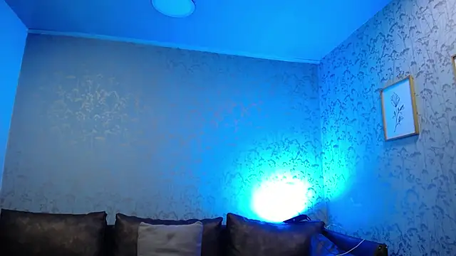 Snapshot of Kaoss_Angel chatting on April 21, 4:08 am Kaoss Angel online show from April 21, 4:08 am