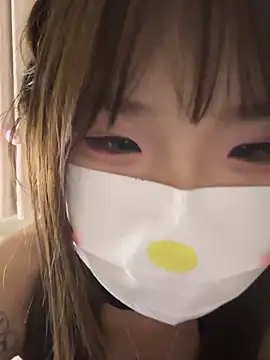 kkkiii-42 online show from May 1, 3:16 pm