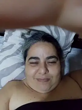Snapshot of Golositadeamor chatting on June 19, 5:34 am Golositadeamor online show from June 19, 5:34 am