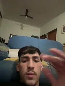 Dilofauro online show from April 6, 2:42 am