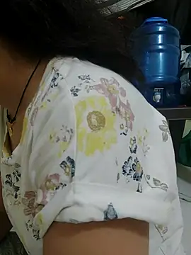Snapshot of Monika_kumari6 chatting on June 19, 3:27 pm Monika kumari6 online show from June 19, 3:27 pm