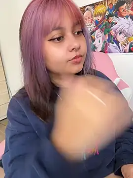 Snapshot of ZoeyDoll_ chatting on June 15, 1:35 pm ZoeyDoll online show from June 15, 1:35 pm