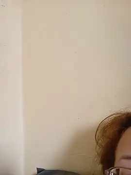 Snapshot of Nisrin_ay chatting on July 18, 7:23 am Nisrin ay online show from July 18, 7:23 am