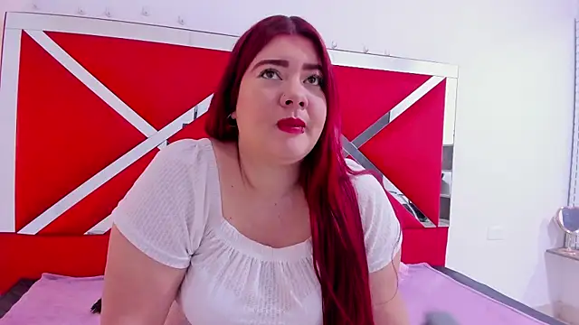 taara lyn online show from April 7, 1:11 pm