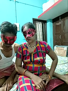 Snapshot of Sexy_poorva chatting on May 31, 5:31 pm Sexy poorva online show from May 31, 5:31 pm