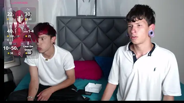 Demian y Salvatore online show from April 9, 6:35 pm