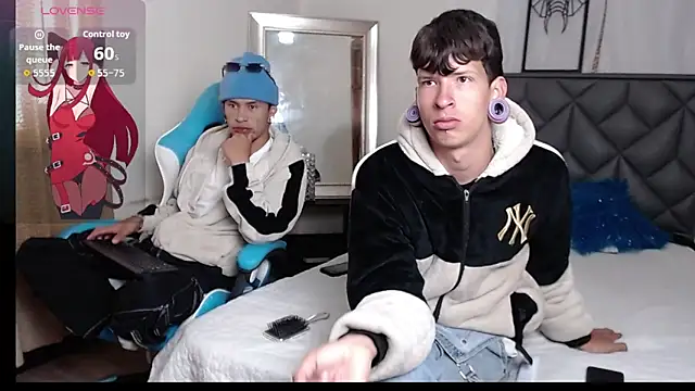 Demian y Salvatore online show from April 11, 2:54 pm