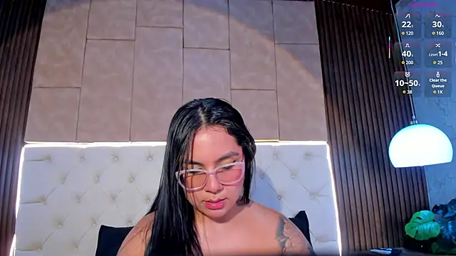 Amelia Rossetti online show from June 27, 11:04 am