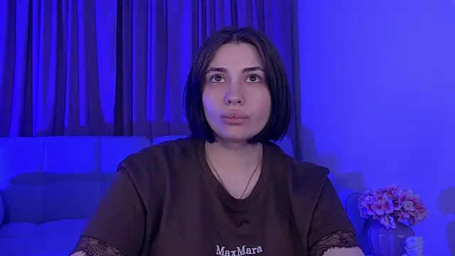 AdrianaToress online show from May 19, 7:42 pm