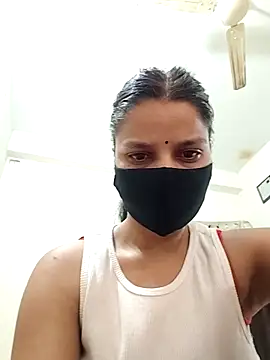 Snapshot of ms-payal chatting on May 3, 10:10 am ms-payal online show from May 3, 10:10 am