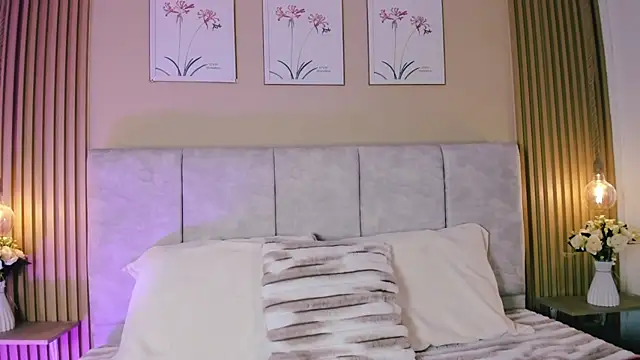 Snapshot of cherlyn_1 chatting on April 25, 1:52 pm cherlyn 1 online show from April 25, 1:52 pm