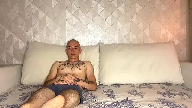 CharmSexyCouple online show from August 2, 1:09 pm