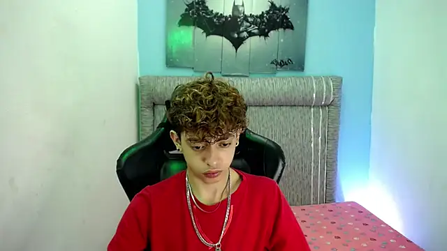 Franyer guy  online show from April 7, 9:04 pm