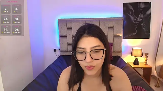 Snapshot of candy_tina chatting on April 12, 3:28 pm candy tina online show from April 12, 3:28 pm