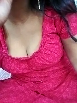 Snapshot of Lovely-baby2 chatting on April 14, 9:04 am Lovely-baby2 online show from April 14, 9:04 am