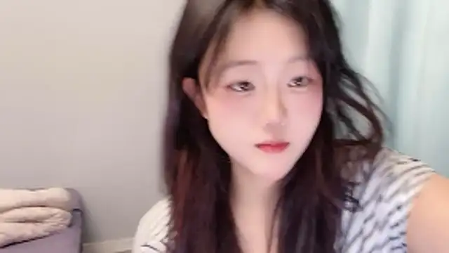 Lilababy00 online show from April 29, 12:53 pm