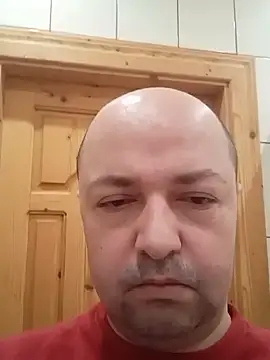 Snapshot of Luceriusbigass chatting on December 27, 12:50 am Luceriusbigass online show from December 27, 12:50 am