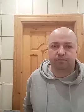 Snapshot of Luceriusbigass chatting on February 1, 7:23 pm Luceriusbigass online show from February 1, 7:23 pm