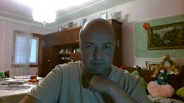 Snapshot of Luceriusbigass chatting on July 3, 6:14 pm Luceriusbigass online show from July 3, 6:14 pm