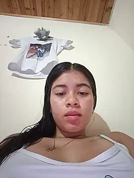 Snapshot of Kloe_zaf chatting on June 30, 6:25 am Kloe zaf online show from June 30, 6:25 am