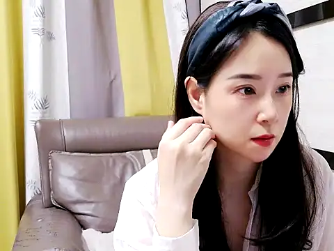 Jessica-aa online show from April 10, 12:21 pm