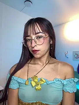 Snapshot of Amatista_fire6 chatting on May 13, 2:36 pm Amatista fire6 online show from May 13, 2:36 pm