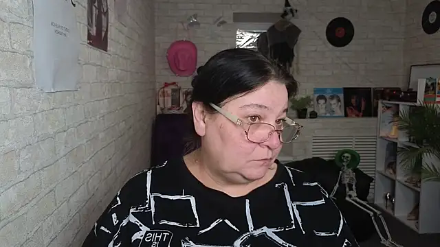 Juno Joyful online show from April 20, 6:49 am