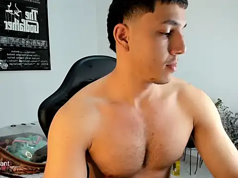 Max valiant online show from April 9, 1:27 am