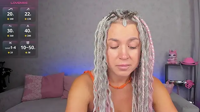 Snapshot of Fire__Dancer chatting on July 18, 1:21 am Fire Dancer online show from July 18, 1:21 am