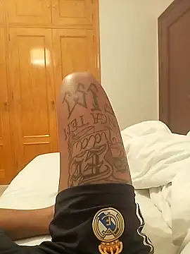 Snapshot of Brenocampos chatting on April 9, 10:04 pm Brenocampos online show from April 9, 10:04 pm