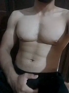 niyak tatat696 online show from May 24, 1:49 pm